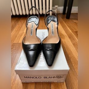 Manolo Blahnik Sling Back